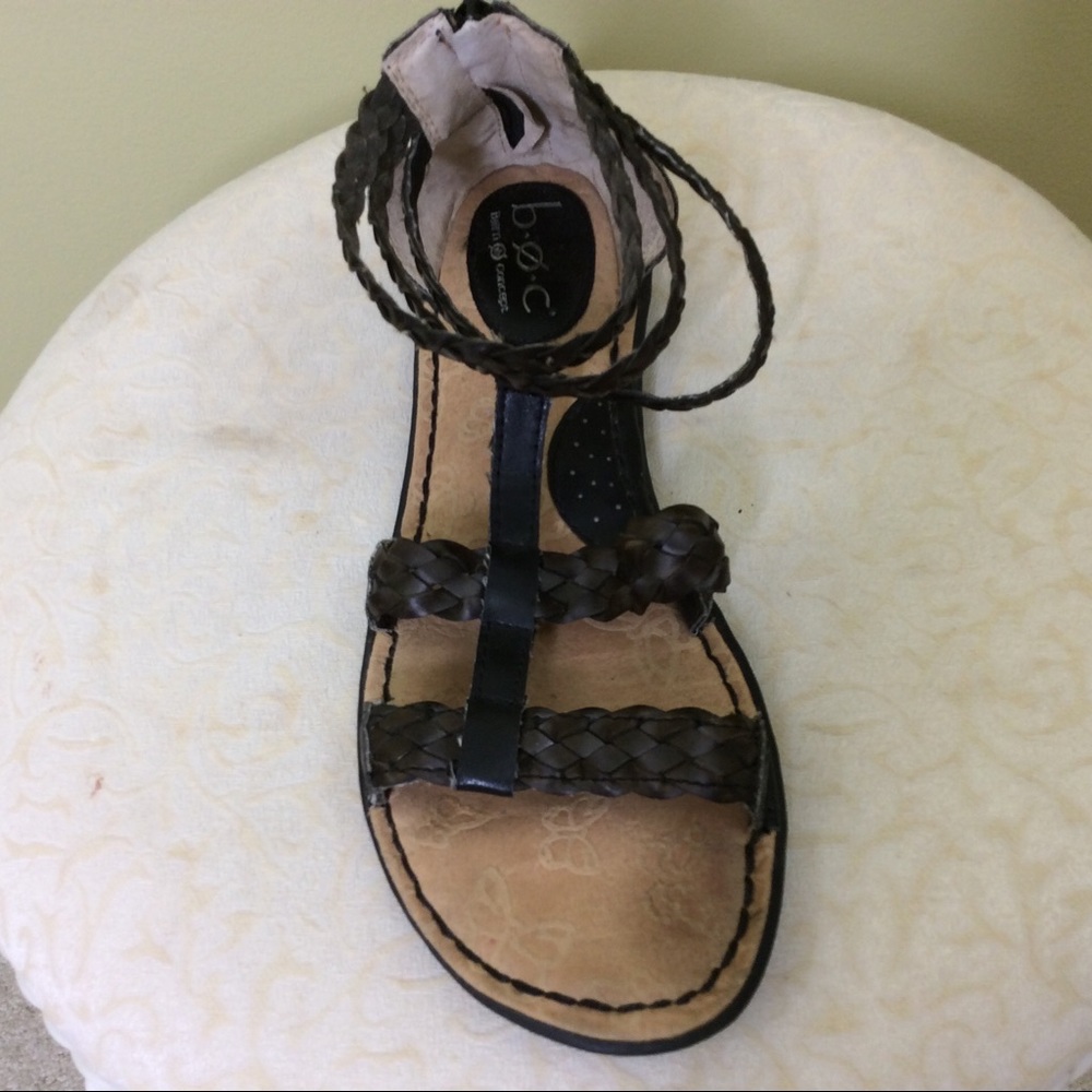 BOC Born Sandals Woven Straps Back Zip